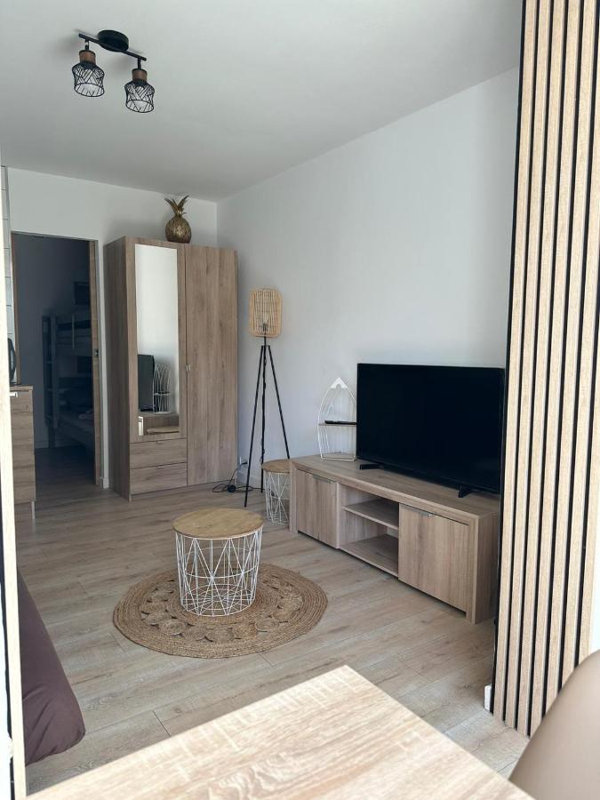Charmant Studio Neuf 150M Plage Sur Avenue Principale Climatise Et Parking Cavalaire-sur-Mer Luaran gambar