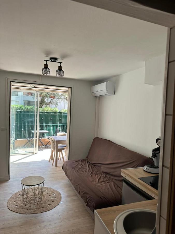Charmant Studio Neuf 150M Plage Sur Avenue Principale Climatise Et Parking Cavalaire-sur-Mer Luaran gambar