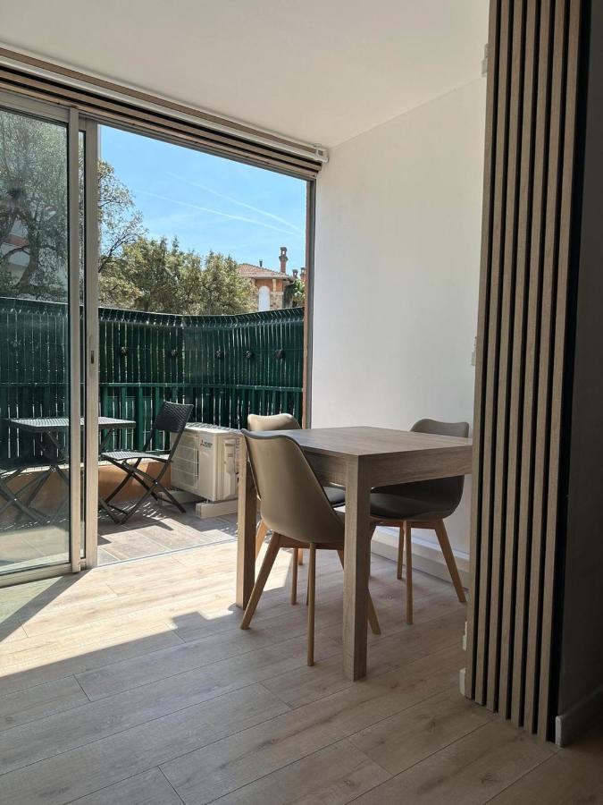 Charmant Studio Neuf 150M Plage Sur Avenue Principale Climatise Et Parking Cavalaire-sur-Mer Luaran gambar